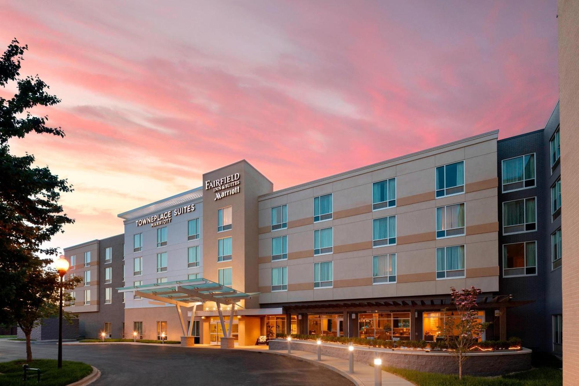 Towneplace Suites By Marriott Louisville Northeast Exterior photo